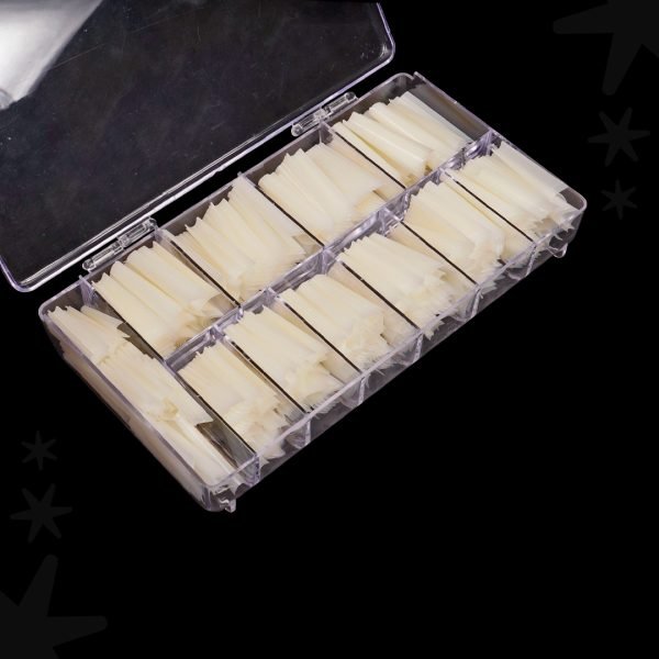Extensión de uñas coffin